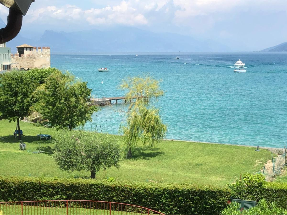 Old Town Apartment Sirmione Exterior photo